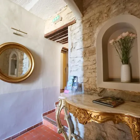 Du Vieux Bistrot Cabrières-dʼAvignon